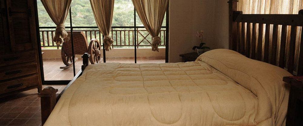 Hotel Rancho La Aurora Jarabacoa Kültér fotó